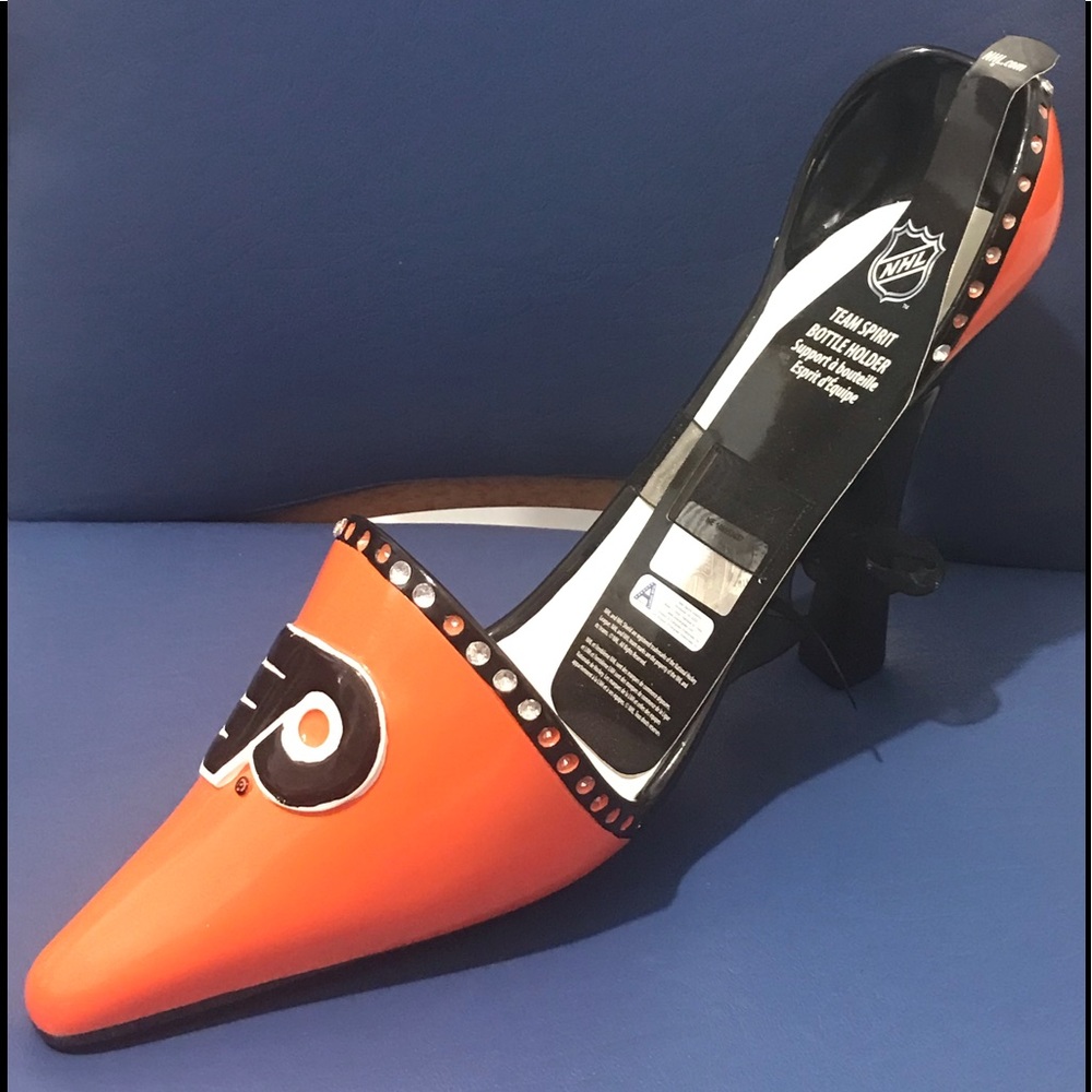 New Phila Flyers decorative team shoe wine bottle holder